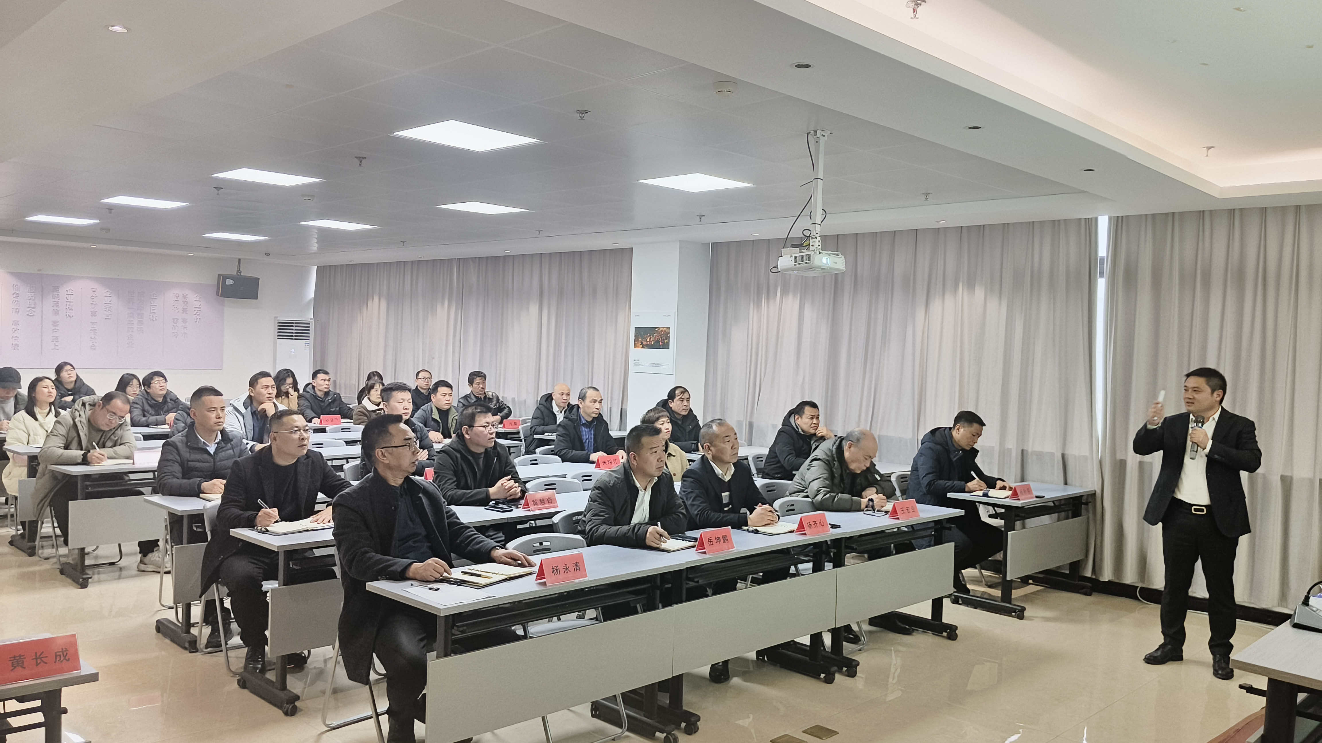 明博体育app官网入口