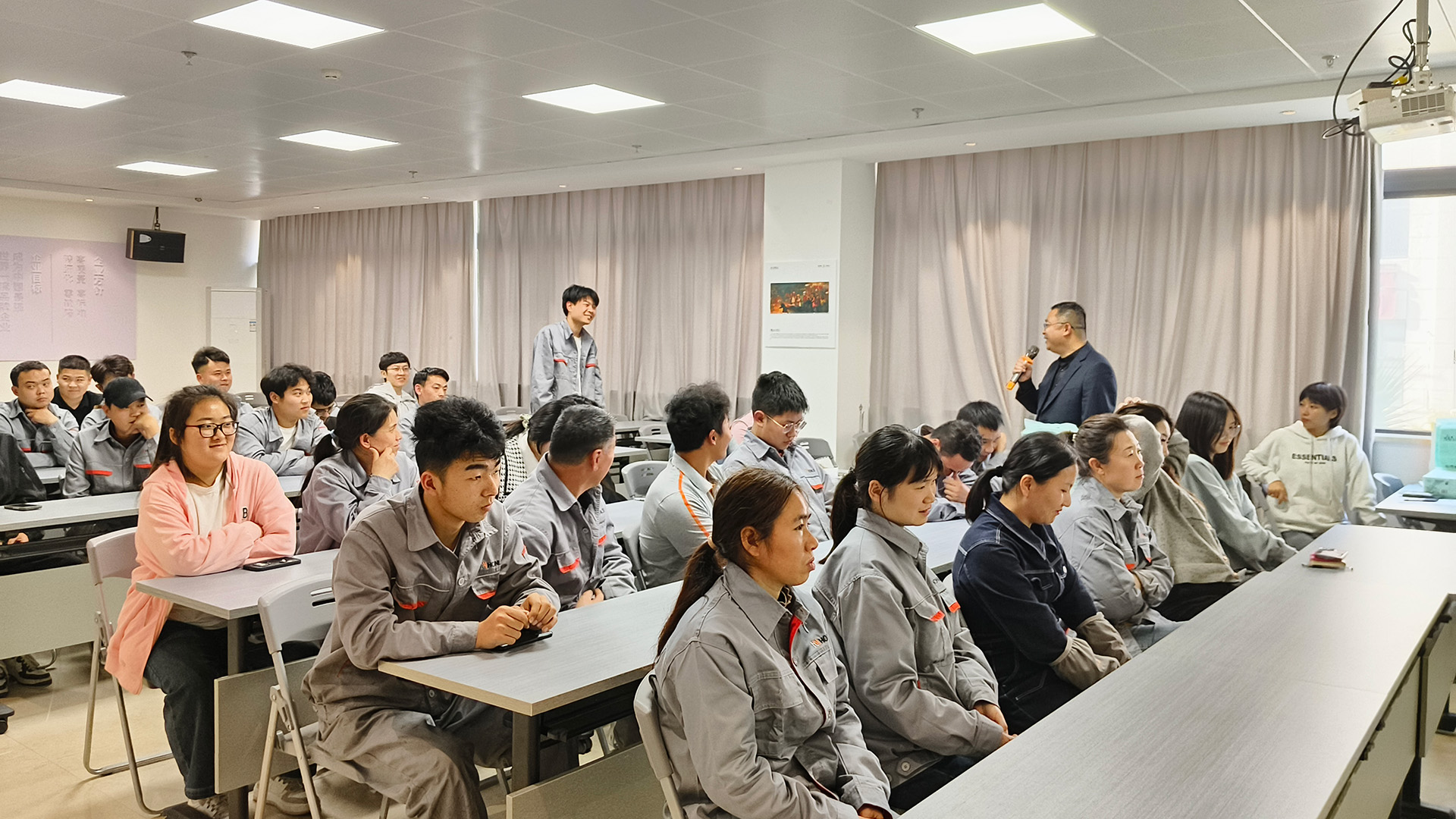 明博体育app官网入口